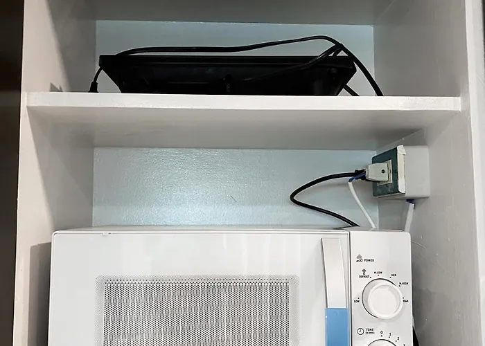 公寓 2br Across Sm San Lazaro Self Check-in & Parking Option *